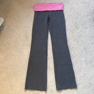 Victoria’s Secret Pink yoga pants XS